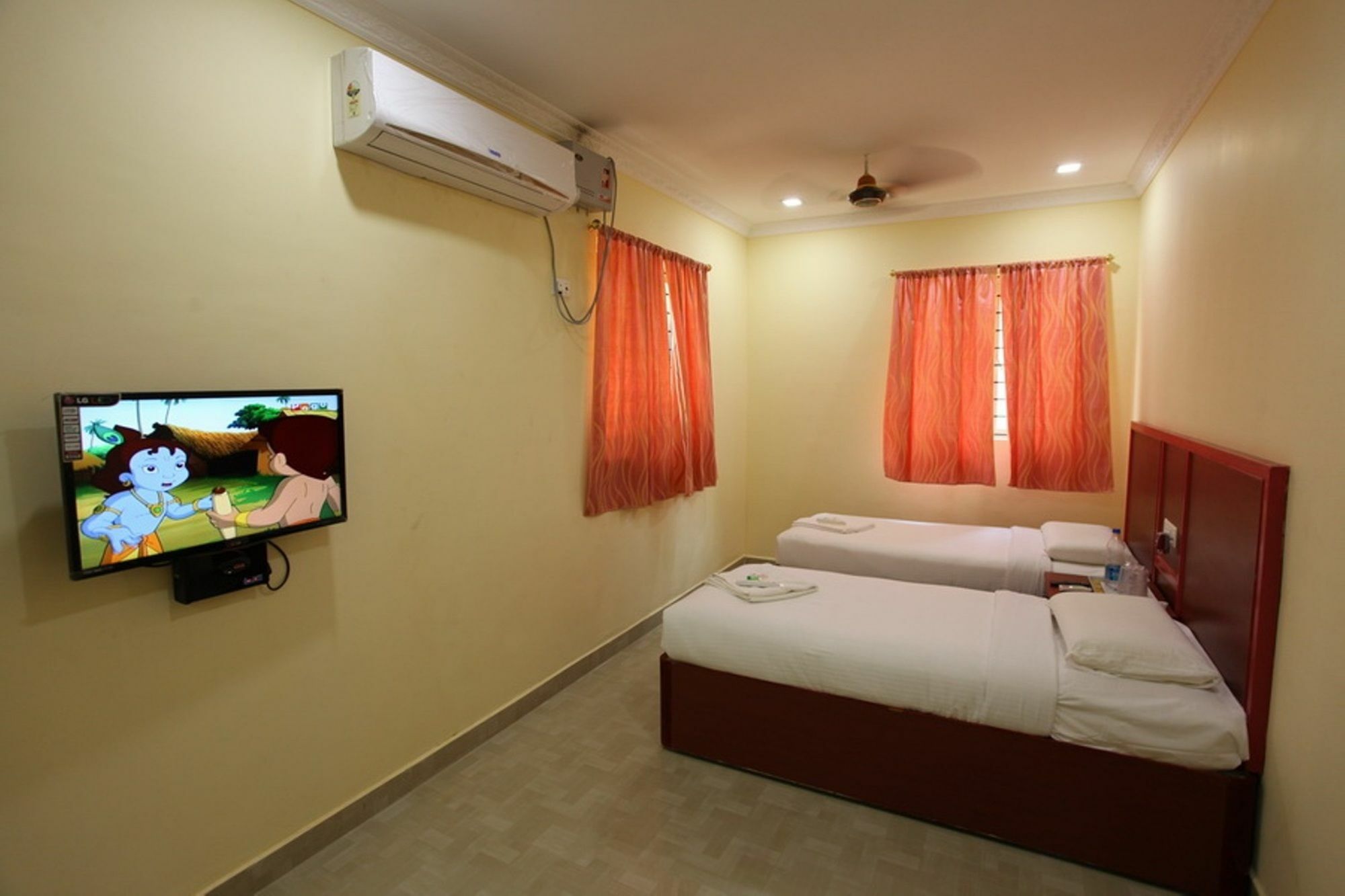 Treebo Ngh Transit Hotel Chennai